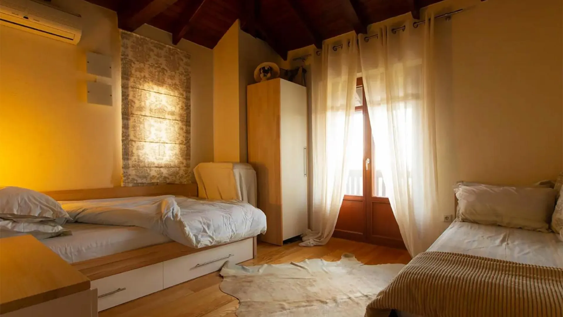 Michaela Shared Pool Villa, Afytos Grecja